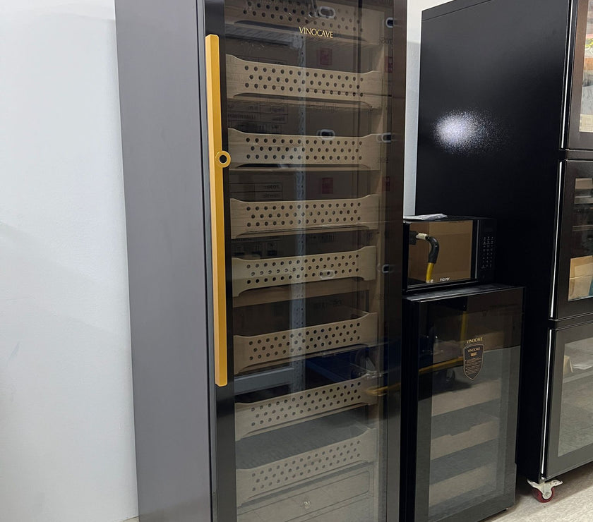 376L Cigar Humidor
