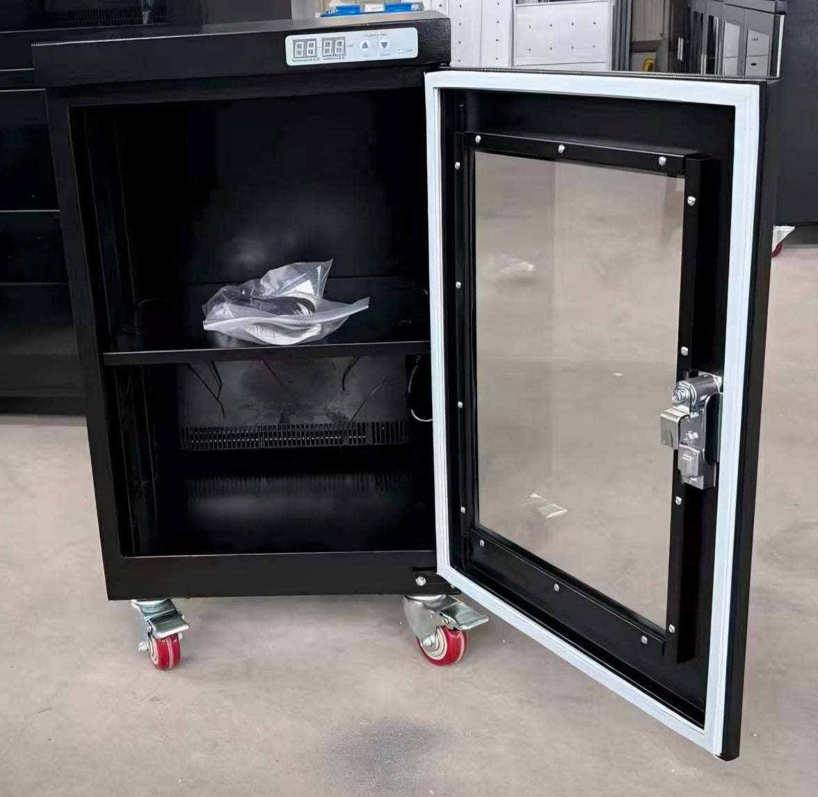 98L Industrial Dry Cabinet Box
