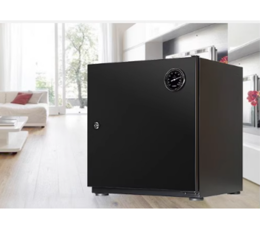 56L Dry Cabinet Box (Solid Door)