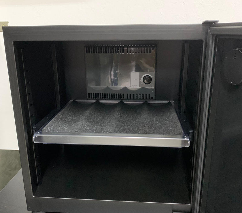 56L Dry Cabinet Box (Solid Door)