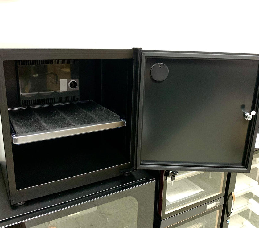 56L Dry Cabinet Box (Solid Door)