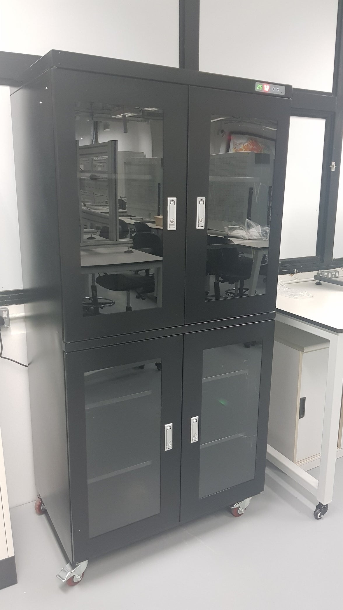 870L Industrial Dry Cabinet Box- -DryBox SG Pte. Ltd.